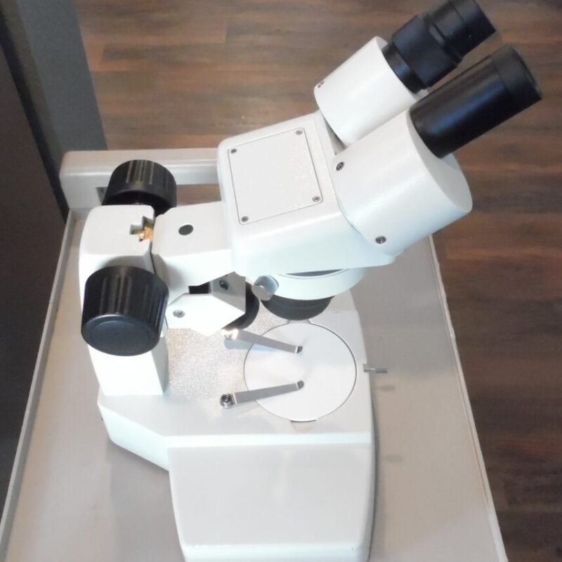 Omano microscope